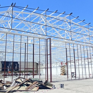 DESMONTAJE CUBIERTA Hangares de Suricato ex aeropuerto Cerrillos